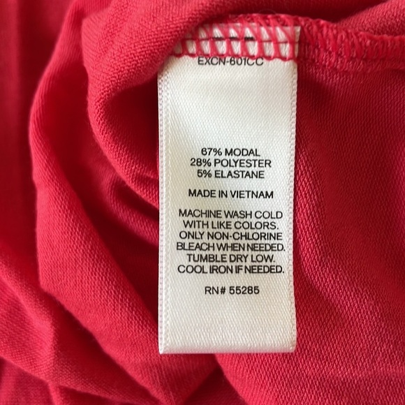 EXPRESS tank shirt size XS red pink ruffles soft - Picture 5 of 5